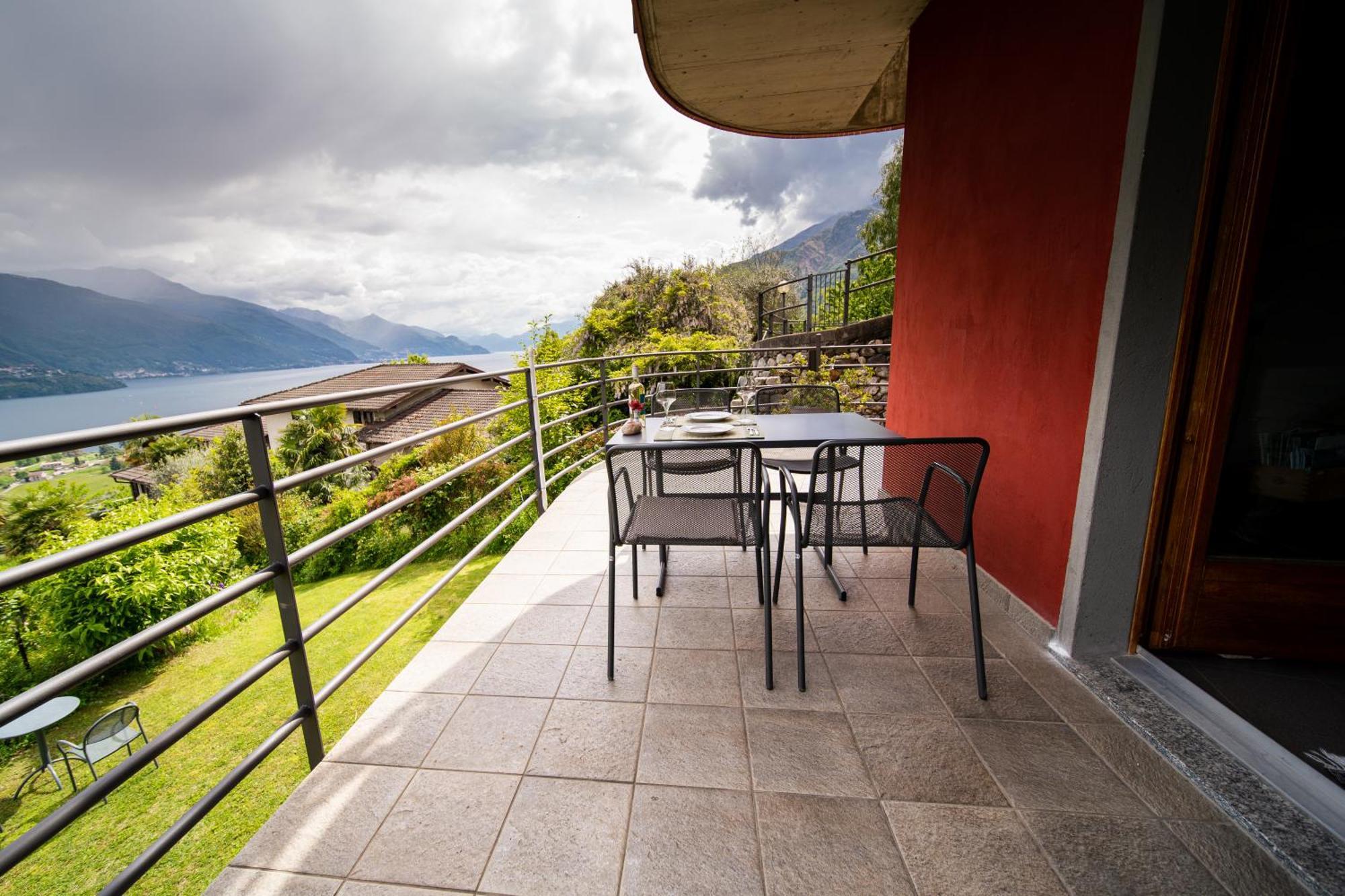 B&B Alto Lago Di Como for freedom Gravedona Exterior foto