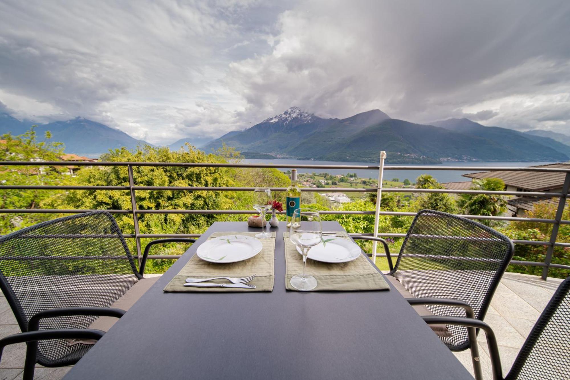 B&B Alto Lago Di Como for freedom Gravedona Exterior foto